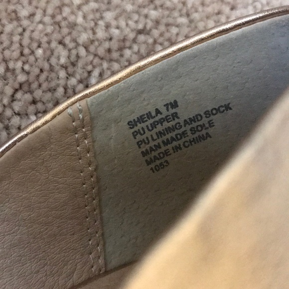 Steve Madden Rose Gold 3inch Heels - Picture 5 of 5